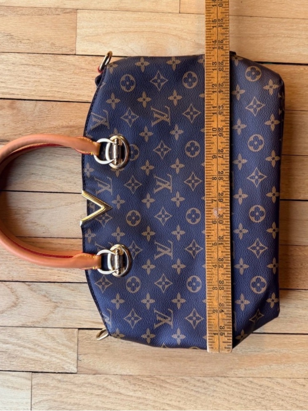 FASHION Monogram Bag - Picture 4 of 6